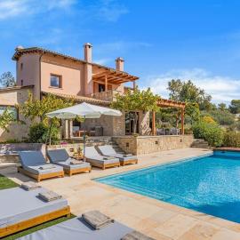 Villa Olivetta - The private Oasis、Heraklionのホテル