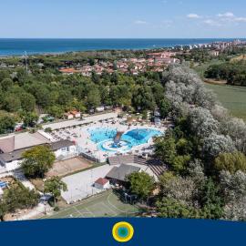 Club del Sole Adriano Family Collection, viešbutis mieste Punta Marina
