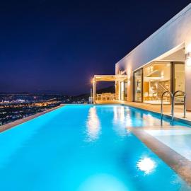 Villa Con Vista- Heated Pool 4 bdr sleeps 8