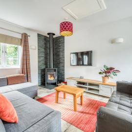 Luxury Cottage in New Forest Perfect for Family and Friends, hotel u gradu Redlynch