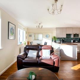 2BR Apartment with Balcony on Brighton Marina
