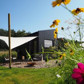 Langs de Polder - Huisje Ens, Hotel in Emmeloord