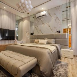 Grand Luxury Apartment โรงแรมในเลกกี