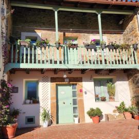 La Esmeralda, hotel in Entrambasaguas