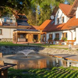 Base Camp Pieniny, хотел в Niedzica