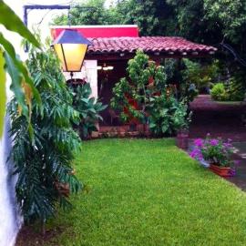 Hotel Caleta, hotel din San Miguel