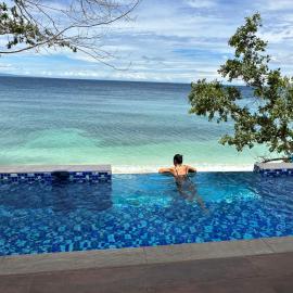 The French Villa-Santander Cebu، فندق في سانتاندير