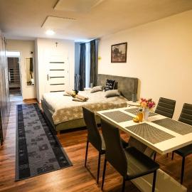 Honey Apartment Lendava, hotel i Lendava
