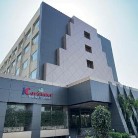 Lords Plaza Ankleshwar, hotel em Ankleshwar