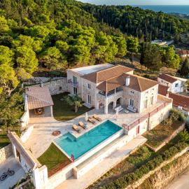 Ampia Dimora Villa โรงแรมในMaríai