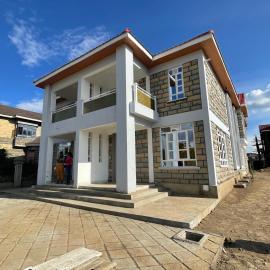 Xellent Suites- Muju Villa Naivasha