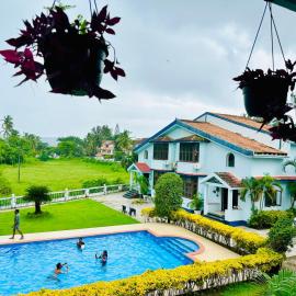 GR STAYS Beautiful 2bhk Apartment In Arpora 5 mins to Baga, hotel u gradu Arpora