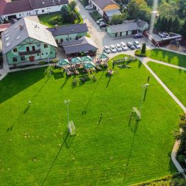 Restaurace a penzion Kamenec, hotel in Jilešovice