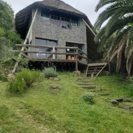 QinLing, El color del Espíritu, hotel i Playa Hermosa