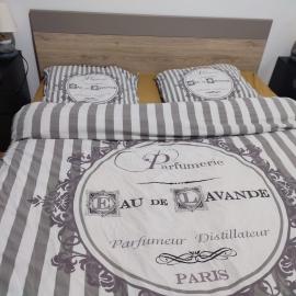 Grand Appartement chaleureux, hotel a Mirebeau-sur-Bèze