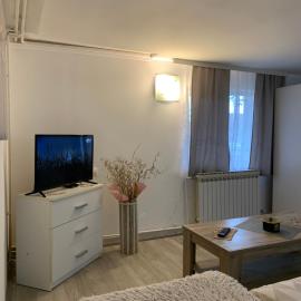 Aurora Apartment