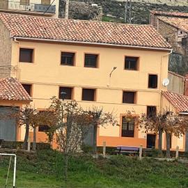 Apartamento JUMIDOSIV – hotel w mieście Aliaga