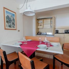 Top Apartments, hotel in Passo del Tonale