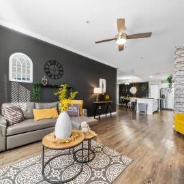 Modern 3BR2BA Pools, Gym Near Airport #5