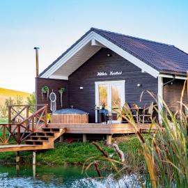 Milkės Karibai - poilsio namelis su sauna ir kubilu, hotell i Statiškė