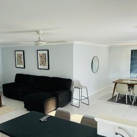 The Riverbank Suite on Evans, Star-link & 4 bed, Motel Style rooms, hotel in Collie