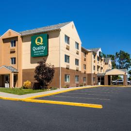 Quality Inn & Suites Bozeman, hotel v destinácii Bozeman