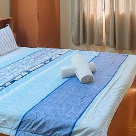 RedDoorz at La Briana Guest House Santa Fe, Bantayan Cebu, מלון בבנטאיין איילנד