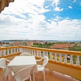 Apartments Dusan, hotel in Banjol