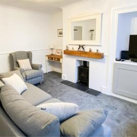 Contractor Friendly 2-Bed - Fast Wi-Fi & Netflix