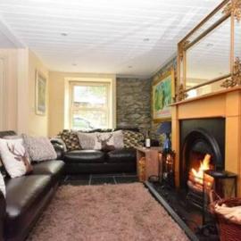 Central Dingle Townhouse