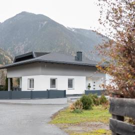 Chalet Achrain, hotel en Umhausen