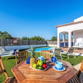 Holiday Home Antonica by Interhome, hotel i Patroves