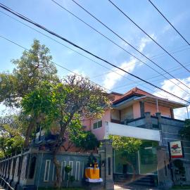 PP Dream Guesthouse, Hotel in Singaraja