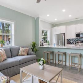 Cozy first floor waterside condo