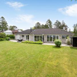 Awesome Home In Roskilde With Wifi, готель у місті Роскілле