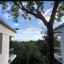 The Bleu Condo Chaweng – hotel w mieście Chaweng Noi Beach
