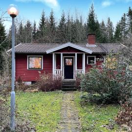 1 Bedroom Gorgeous Home In Svenljunga, hotel en Svenljunga