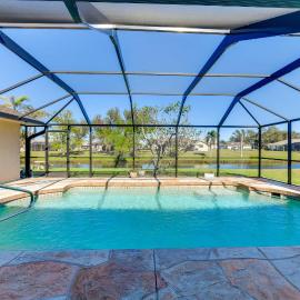 Canal-Front Home in Rotonda West Near Golf + Beach