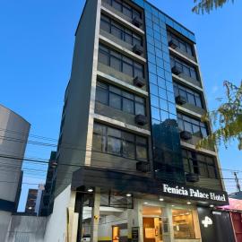 Fenicia Palace Hotel, hotel u gradu 'Varginha'