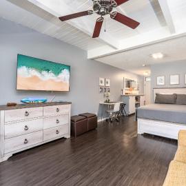 Beautiful Kihei Hideaway Studio Across the Beach LSV02, hotell i Kihei