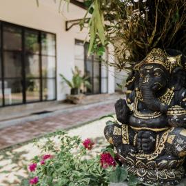 Kelating Dream Guest House, khách sạn ở Krambitan