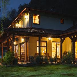 Casa Ardeleană, hotelli kohteessa Luncanii de Jos