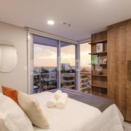 Elegant apt near Shopping del Sol and La Galeria