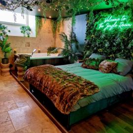 Evasion Tropicale Suite Jungle Room, hotel Thiers-ben