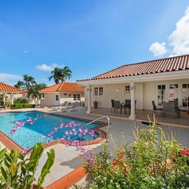Rooi Koochi 27D, hotel a Savaneta