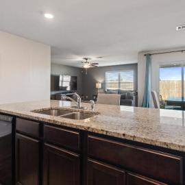 Spacious 4BR Bama Retreat Near Stadium, hotel in Tuscaloosa