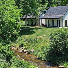 Life's Good Creek Side Retreat, hotel u gradu 'Brevard'