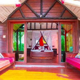 Ampazôny Oasis Lodge, hotell sihtkohas Mahajanga