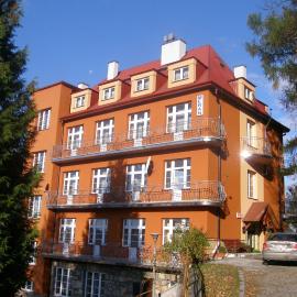 Zajazd Meran, hotel a Krynica Zdrój