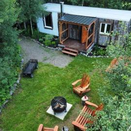 #4 La Cabane aux Chevaux, hotel in Saint-Onésime